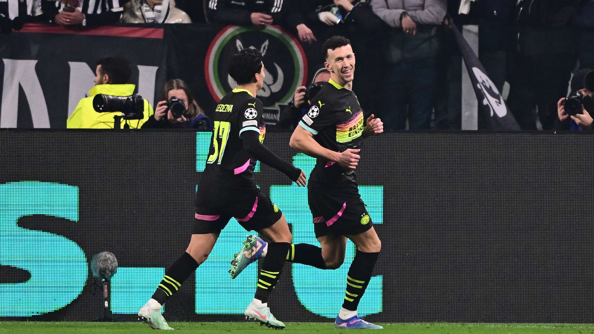 帮助皇马在 帮助皇马在